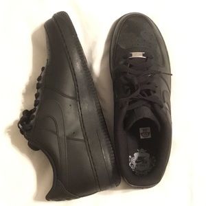 NIKE Air Force 1 ‘07